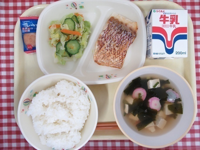 11月24日の給食