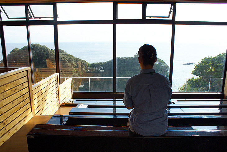 万次郎足湯