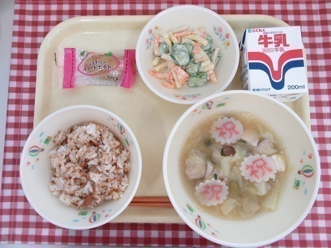 令和6年4月11日の給食.jpg