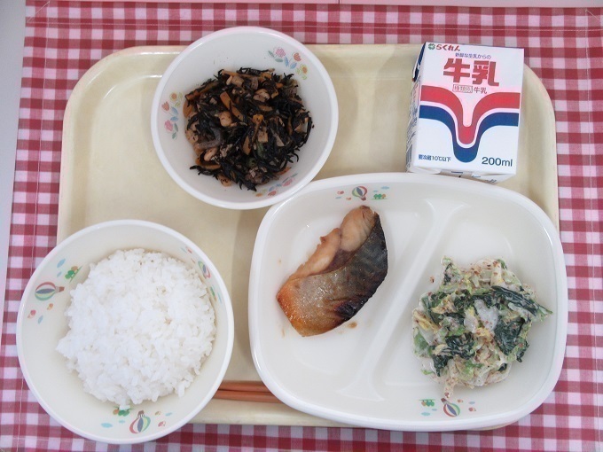 令和6年7月4日の給食.jpg