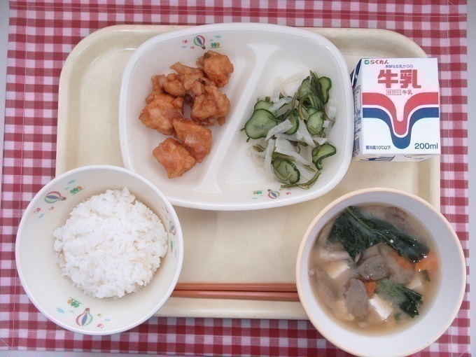 令和6年10月1日の給食.jpg