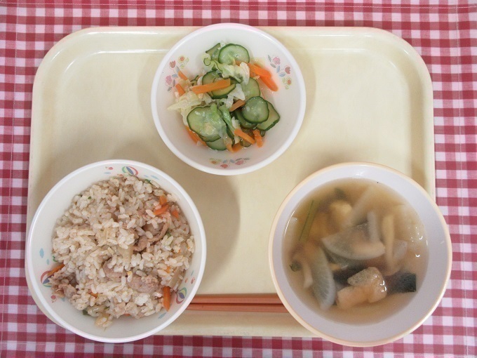 令和6年10月24日の給食.jpg