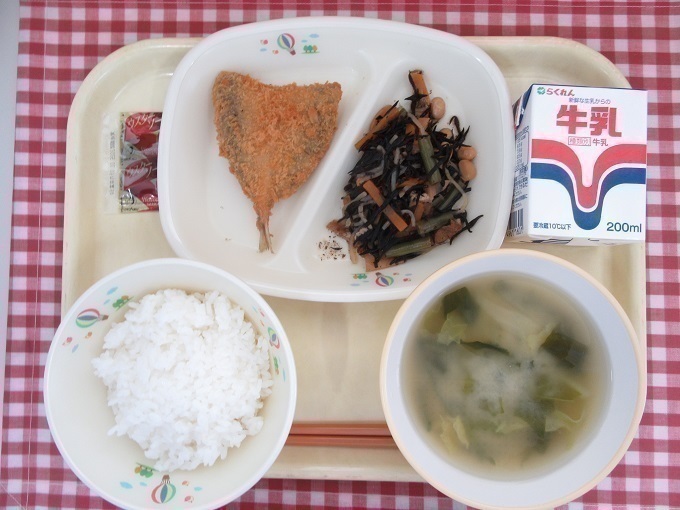 令和6年12月12日の給食.jpg