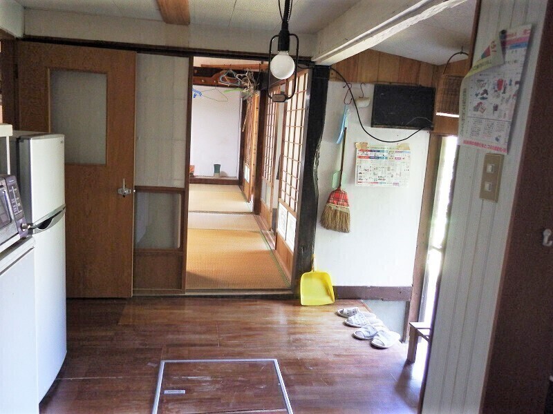1階　ダイニングキッチン（別角度）