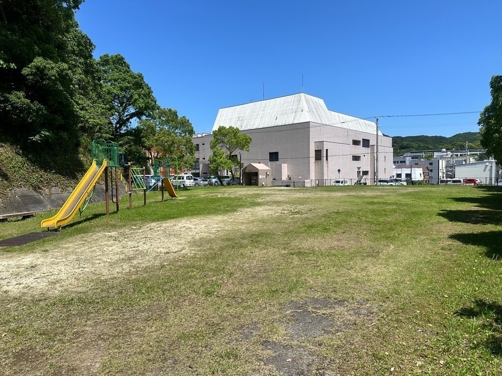 寿町公園.jpg