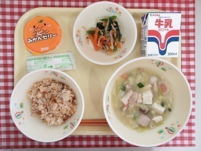 令和7年4月10日の給食.jpg