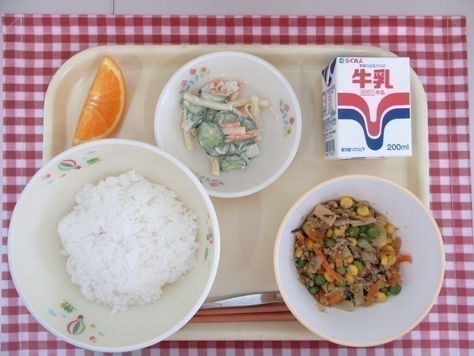 令和7年4月8日の給食.jpg