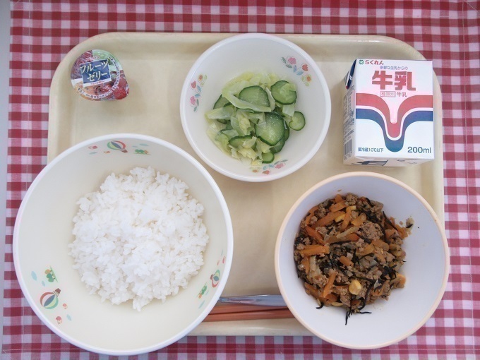 令和7年3月19日の給食.jpg