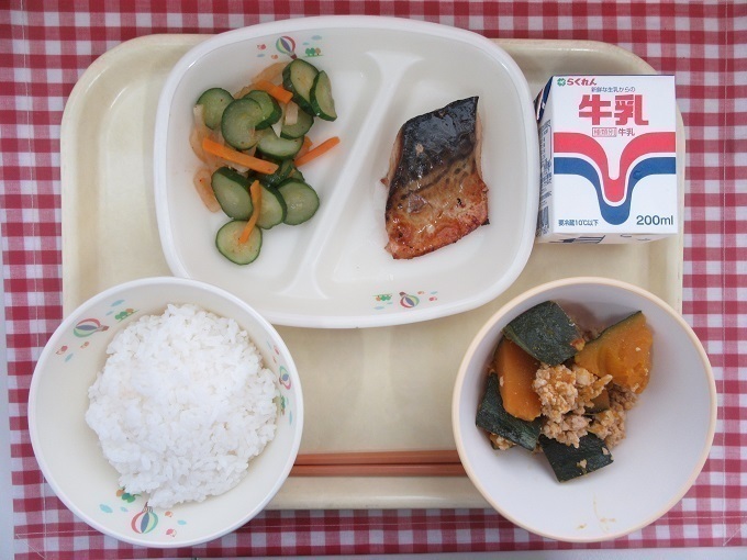 令和7年7月9日の給食.jpg