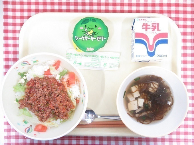 令和7年7月10日の給食.jpg