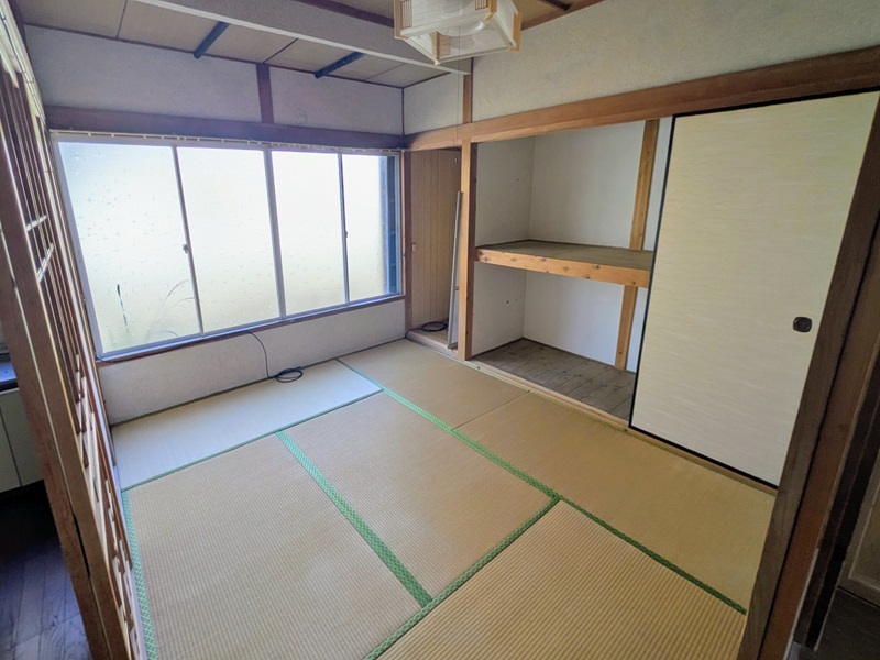1階　和室6帖