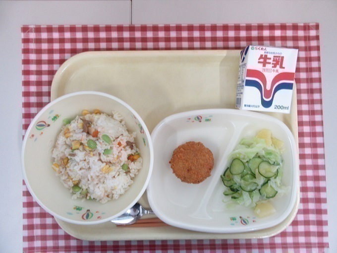 令和7年7月15日の給食.jpg