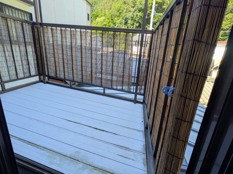 2階 バルコニー