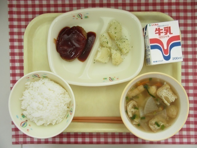 令和7年11月10日の給食.jpg