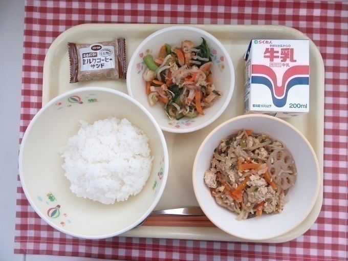 令和7年10月1日の給食.jpg