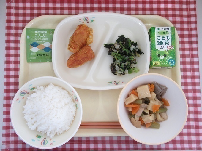 令和7年5月1日の給食.jpg