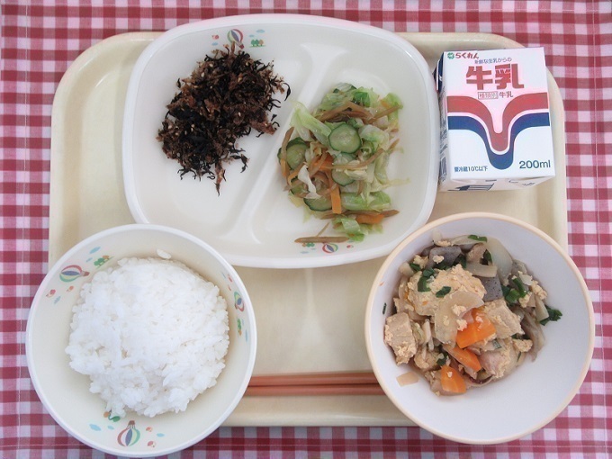令和7年6月12日の給食.jpg