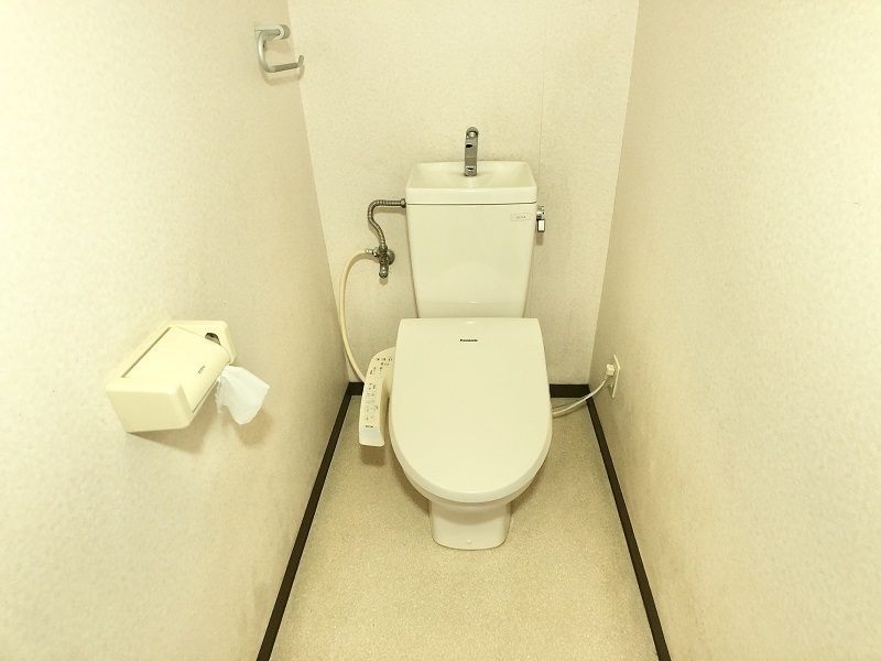 洋式水洗トイレ(温水洗浄便座)