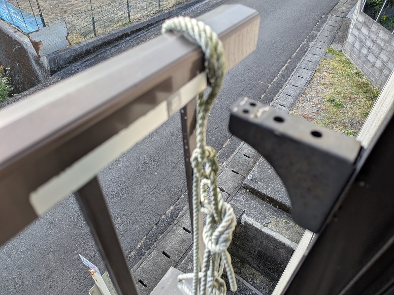 和室6帖 窓(手すり故障)