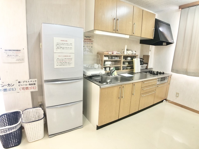 1階 キッチン（共同利用）