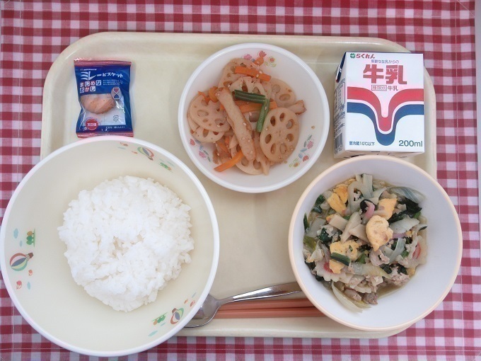 令和7年11月27日の給食.jpg