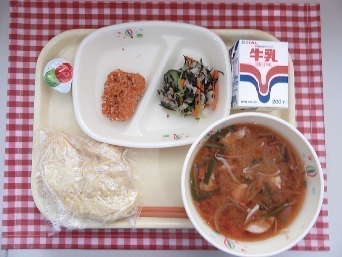 令和7年10月14日の給食.jpg