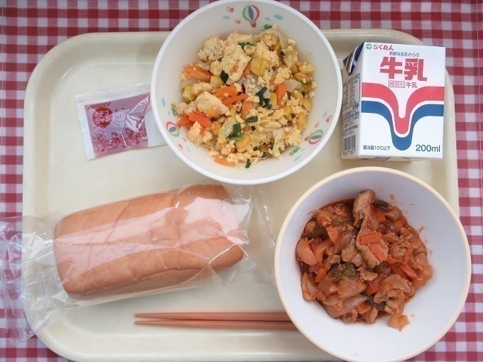 令和8年2月4日の給食.jpg