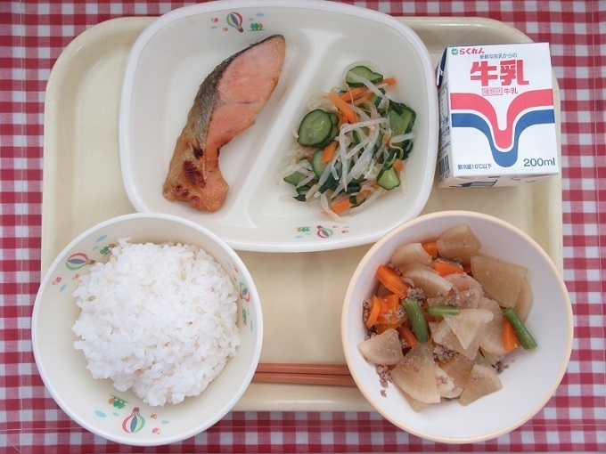 令和8年3月12日の給食.jpg