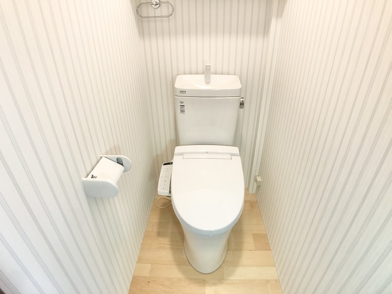 洋式水洗トイレ(温水洗浄便座)