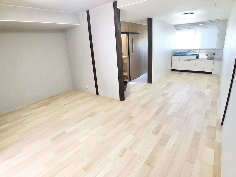 リビングダイニングキッチン約15帖