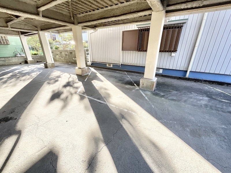駐車場（建物1階部分）