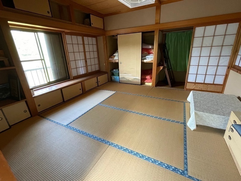 2階　和室8帖