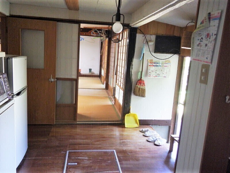 1階　ダイニングキッチン（別角度）