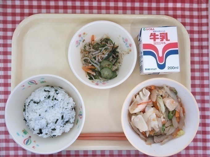 令和8年6月22日の給食.jpg