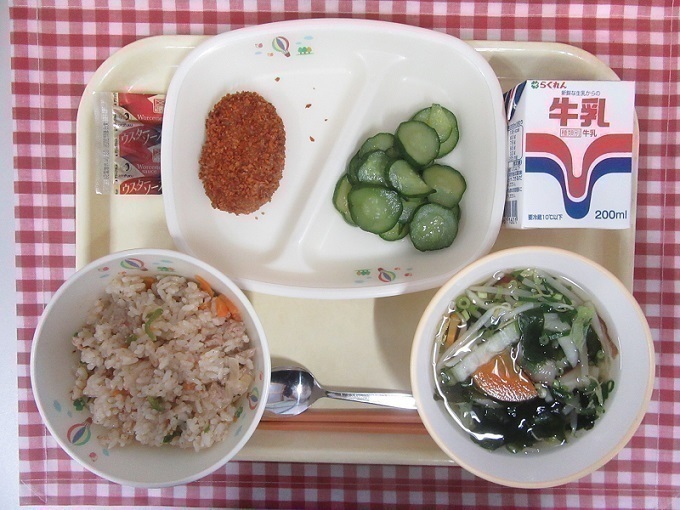 令和8年4月24日の給食.jpg