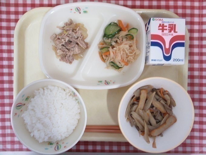 令和8年4月15日の給食.jpg