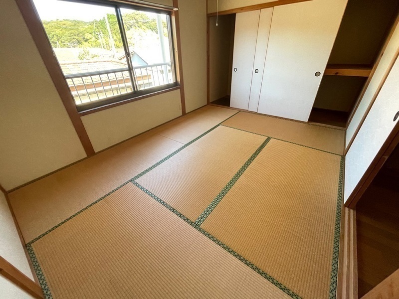 2階　和室6帖