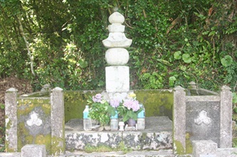 立石摂津守五輪塔